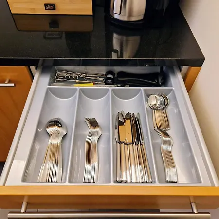 Fewocasa Family - Constance - 15 Min Olma * Rorschach